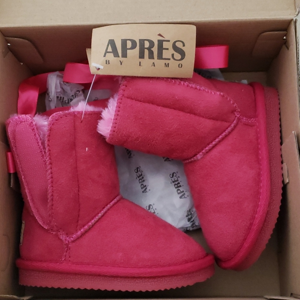 Apres by Lamo Toddler Boot Pink Bow 🎀 Velcro
